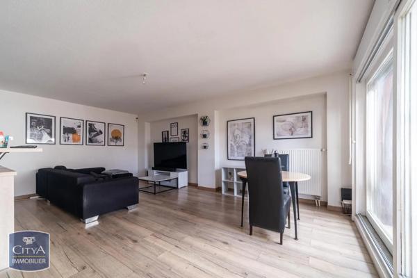 Appartement à vendre 2 pièces 58m² Illzach (68110)