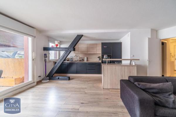 Appartement à vendre 2 pièces 58m² Illzach (68110)