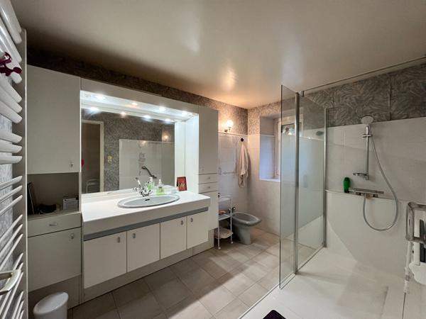 EXCLUSIVITÉ - VINEUIL