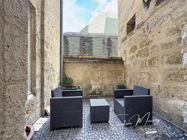 Hotel de ville - Studio 23 m2 avec terrasse de 11 m2