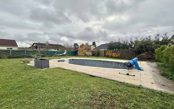 Maison à vendre    3 pièces •  Longeault