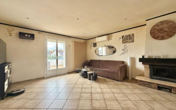 Maison à vendre    3 pièces •  Longeault