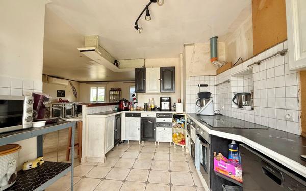 Maison à vendre    3 pièces •  Longeault