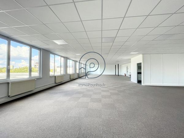 Cachet et fonctionnalité  pour ces locaux à vendre à Roubaix
