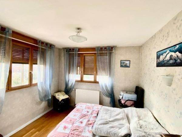 Maison T7 avec 5 chambres sur 9 ares