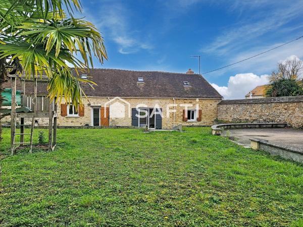 Une maison chaleureuse avec jardin clos et grange