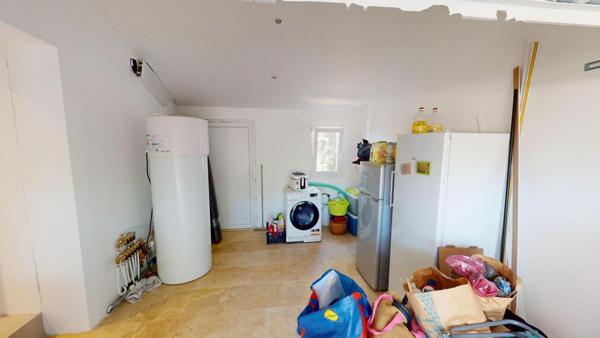 À VIDAUBAN ,Maison contemporaine RE 2020, 5 chambres , À moins de 500 000  !