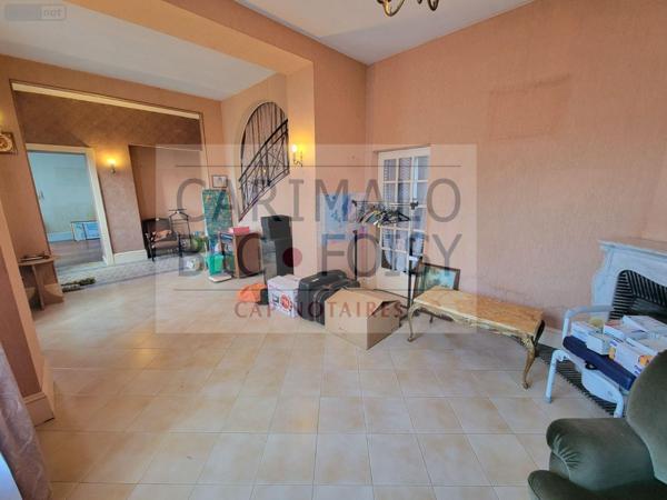 Maison à vendre à Cloyes-les-Trois-Rivières dans l'Eure-et-Loir (28220), ref : JS/909