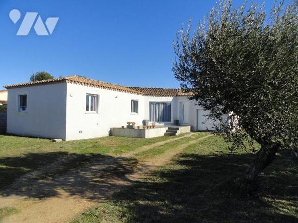 EN EXCLUSIVITE VILLA DE 2018  de plain-pied d'une superficie de 105m² habitables sur une parcel...