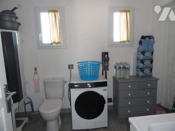 EN EXCLUSIVITE VILLA DE 2018  de plain-pied d'une superficie de 105m² habitables sur une parcel...