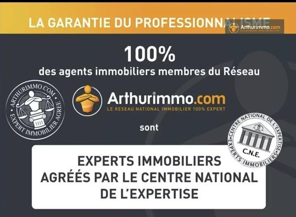 Vente                                                      Appartement
                        
                     2 pièces                      45 m2                     à Roubaix