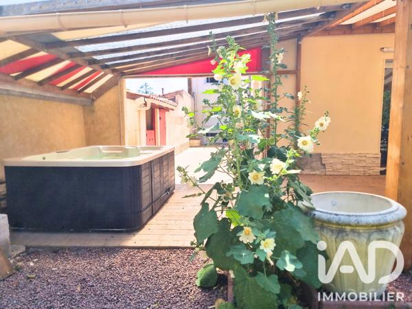 Maison à vendre 10 pièces 250 m² Rochefort