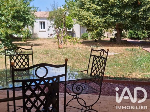 Maison à vendre 10 pièces 250 m² Rochefort