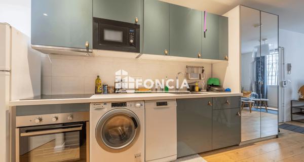 À vendre Appartement 3 pièces 43 m² - Bordeaux 33000