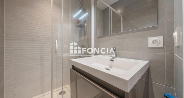 À vendre Appartement 3 pièces 43 m² - Bordeaux 33000