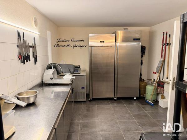 Bar-brasserie à vendre 320 m² Chézery-Forens