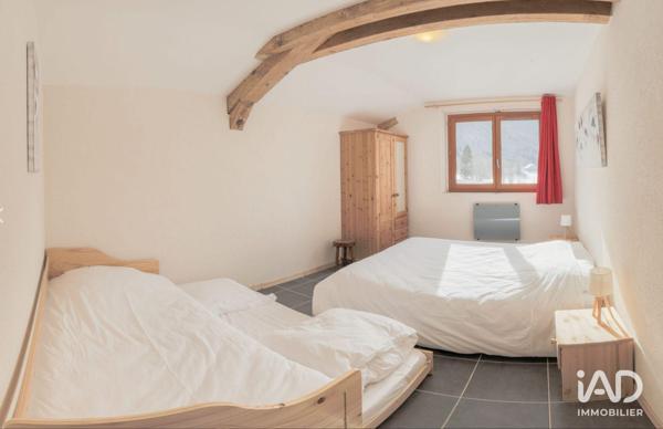 Bar-brasserie à vendre 320 m² Chézery-Forens