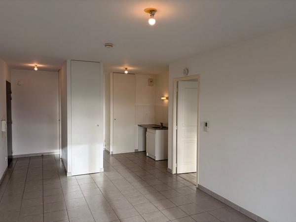 LOCATION: Appartement Royan 2 pièce(s)