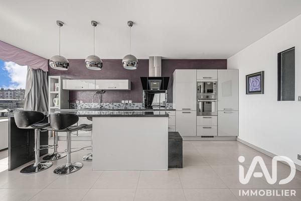 Appartement à vendre 4 pièces 90,85 m² Puteaux