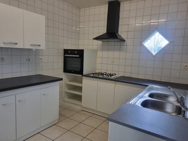 Maison 8 pièce(s) 4 chambre(s) 130 m²