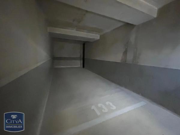 Parking à louer 35m² Antibes (06600)