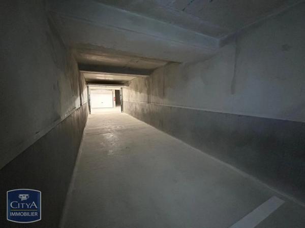 Parking à louer 35m² Antibes (06600)