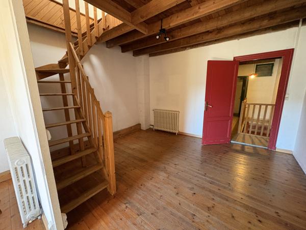 Maison 4 pièce(s) 2 chambre(s) 110 m²