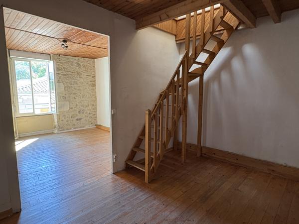 Maison 4 pièce(s) 2 chambre(s) 110 m²