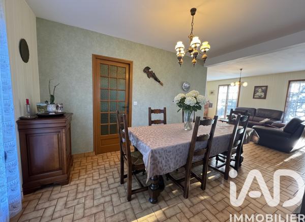 Maison à vendre 6 pièces 160 m² Cerisiers