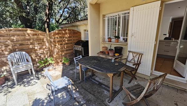 Villeneuve-lès-Avignon (30400) Maison Villeneuve Les Avignon 4 pièce(s) 135 m2