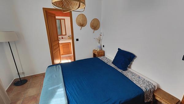 Villeneuve-lès-Avignon (30400) Maison Villeneuve Les Avignon 4 pièce(s) 135 m2