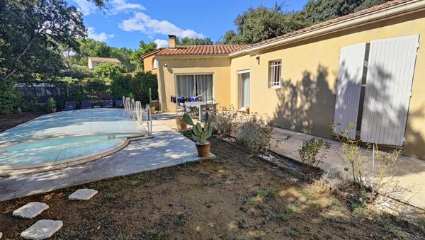 Villeneuve-lès-Avignon (30400) Maison Villeneuve Les Avignon 4 pièce(s) 135 m2