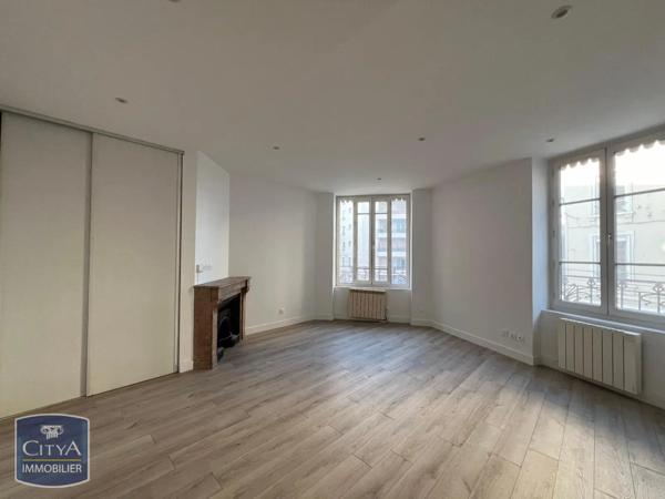 Appartement à louer 3 pièces 72.4m² Villeurbanne (69100)