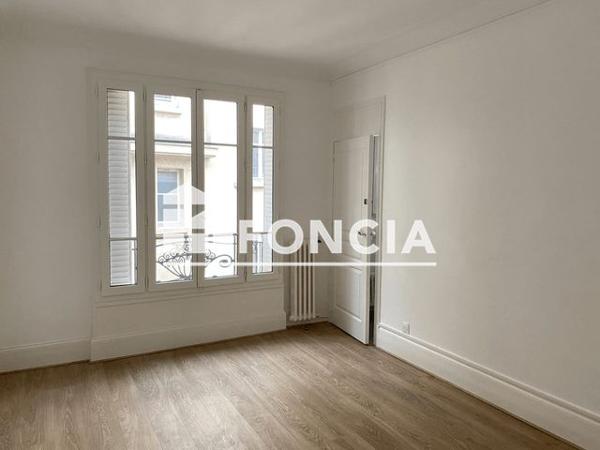 Location Appartement 3 pièces 78.75 m² - 44 RUE BRUNEL Paris 75017