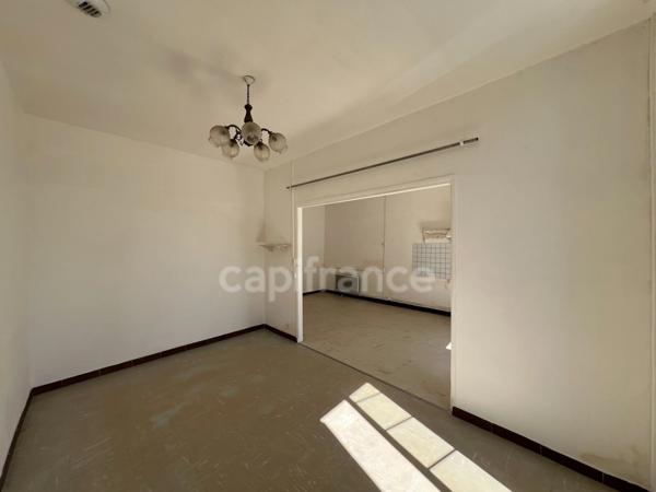 Ensemble immobilier à vendre 6 pièces de 131 m² avec jardin plein sud - Chepniers (17)