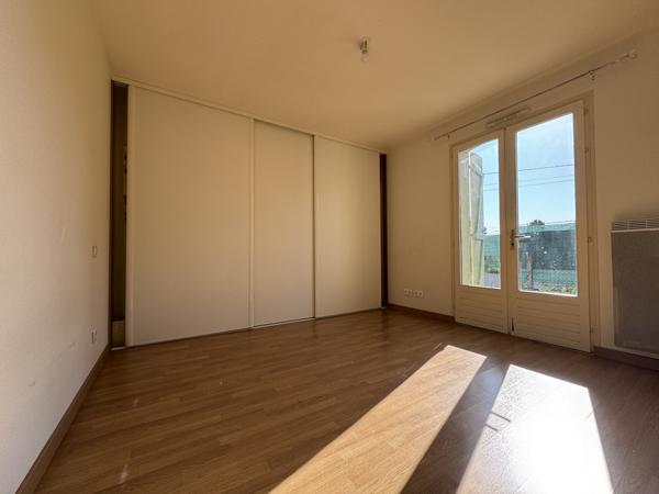 Maison
                                                                                                                                                                                                                                                                                                                        5 pièce(s)                                                                                                                                                                                                          4 chambre(s)                                                                                                                                                                                                          105  m²