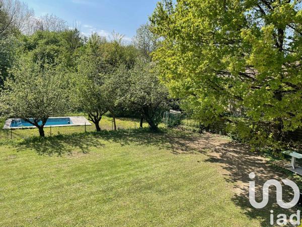 Maison traditionnelle 12 pièces de 289 m² à Triel-sur-Seine (78510)