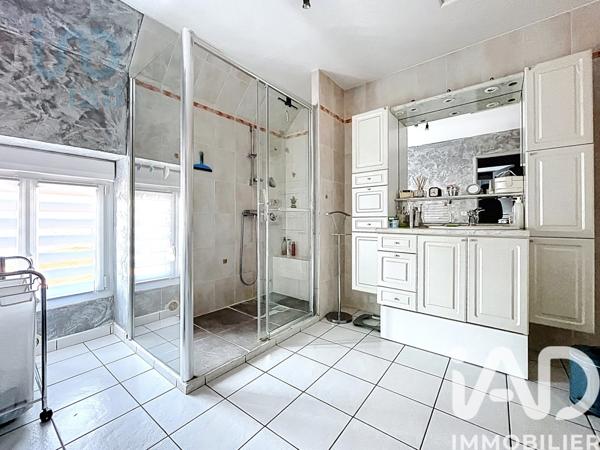 Maison à vendre 4 pièces 94 m² Mailly-Champagne