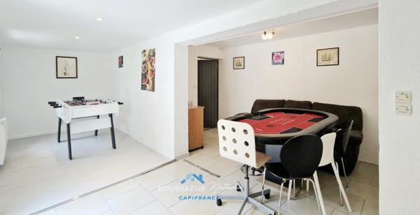 Villa à Prigonrieux en Dordogne(24), 252 m² habitable, 8 pièces, 6 chambres, piscine et terrain 3200m² clos