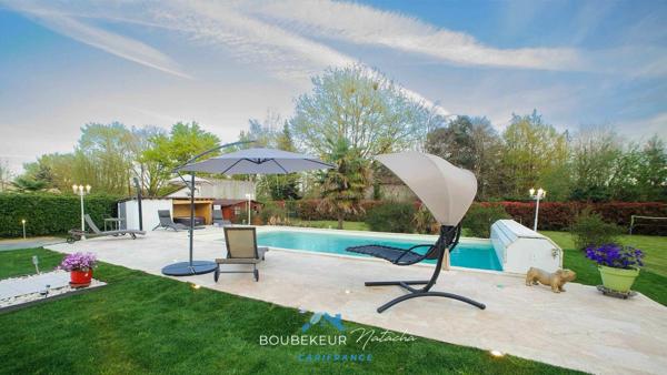 Villa à Prigonrieux en Dordogne(24), 252 m² habitable, 8 pièces, 6 chambres, piscine et terrain 3200m² clos