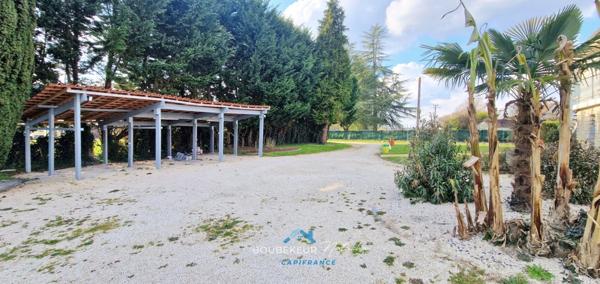 Villa à Prigonrieux en Dordogne(24), 252 m² habitable, 8 pièces, 6 chambres, piscine et terrain 3200m² clos