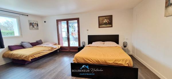 Villa à Prigonrieux en Dordogne(24), 252 m² habitable, 8 pièces, 6 chambres, piscine et terrain 3200m² clos