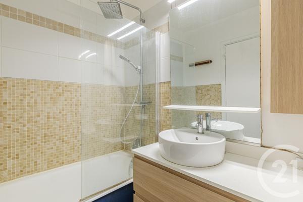 Appartement F1 à vendre  1 pièce - 33 m 2   PARIS  - 75014