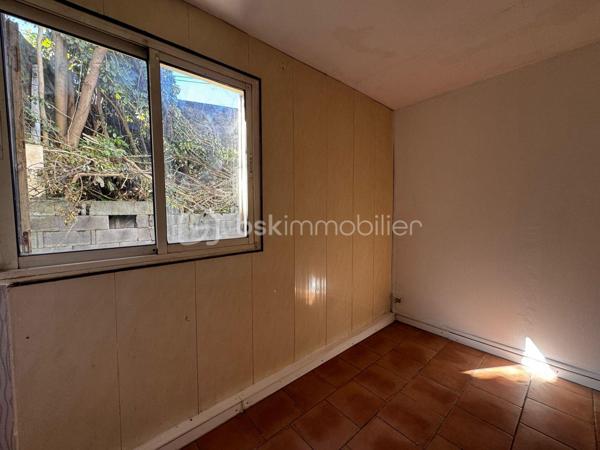 Immeuble de 237 m²