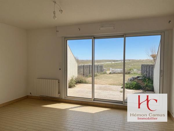 À 50 mètres de la plage, T2 bis en première ligne avec accès direct.,  
La turballe 44420