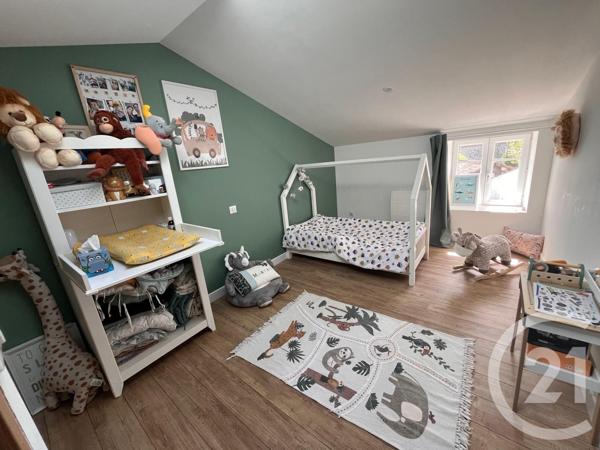 Maison à vendre  6 pièces - 200 m2 BREUIL MAGNE - 17