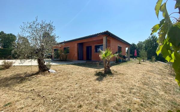 Maison à vendre    6 pièces •  Caussade