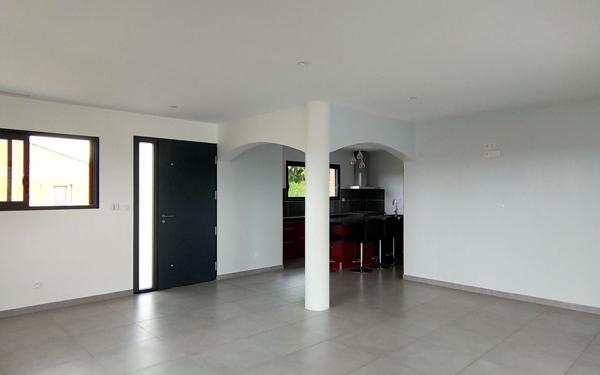 Maison à vendre    6 pièces •  Caussade