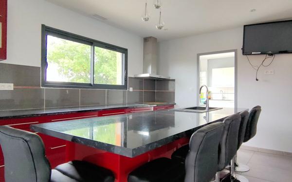 Maison à vendre    6 pièces •  Caussade