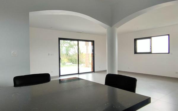 Maison à vendre    6 pièces •  Caussade